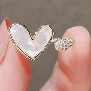 Elegant Gold and Silver Heart Ring